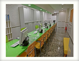 �^�E���n�E�W���O���闢